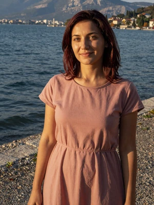 Bisera, 29, Macedonian single from Ohrid on the lakeside promenade